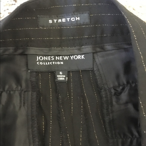 Jones New York Collection Black and Gold Pants - Picture 9 of 12